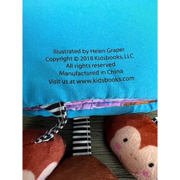 Five‎ Little Monkeys Soft Book By Kidsbooks with Sound - Picture 5 of 6